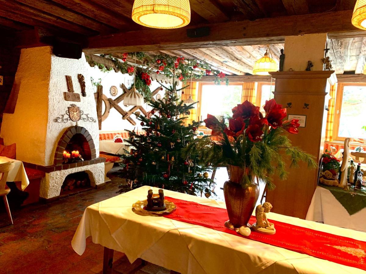Pension Nina & Gasthof Alpenrose Gschnitz Exterior photo